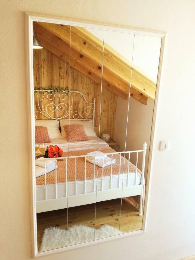 Cernesa Apartment *